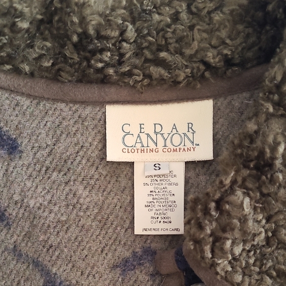 Vintage Horse Sweater Jacket - Picture 3 of 4